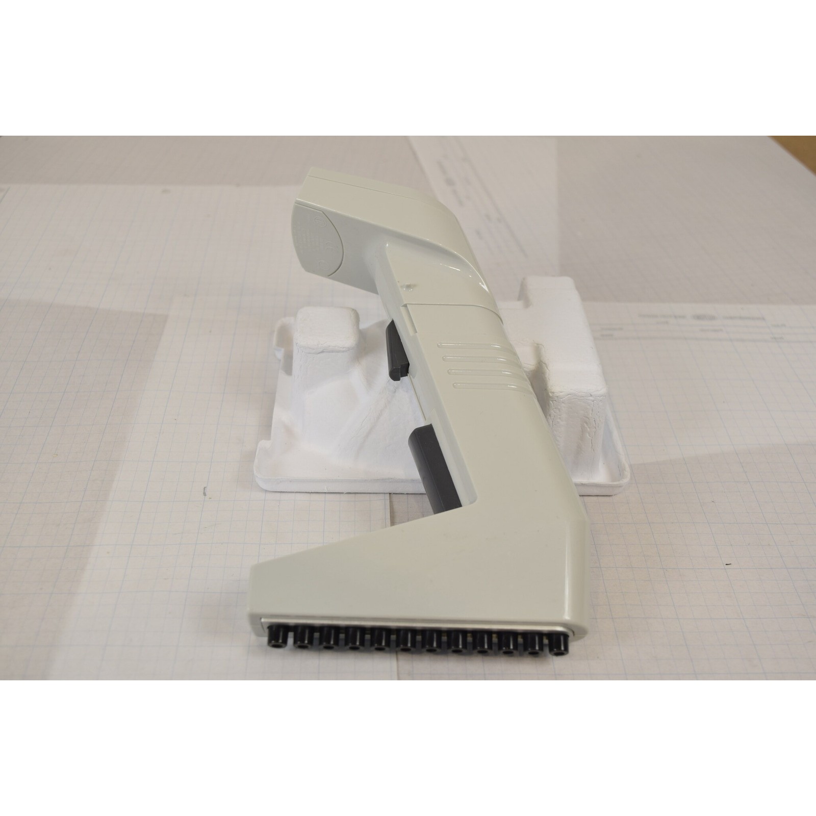 Matrix Impact2 12-Channel 850uL Electronic Pipette - Slight Grind, For Parts