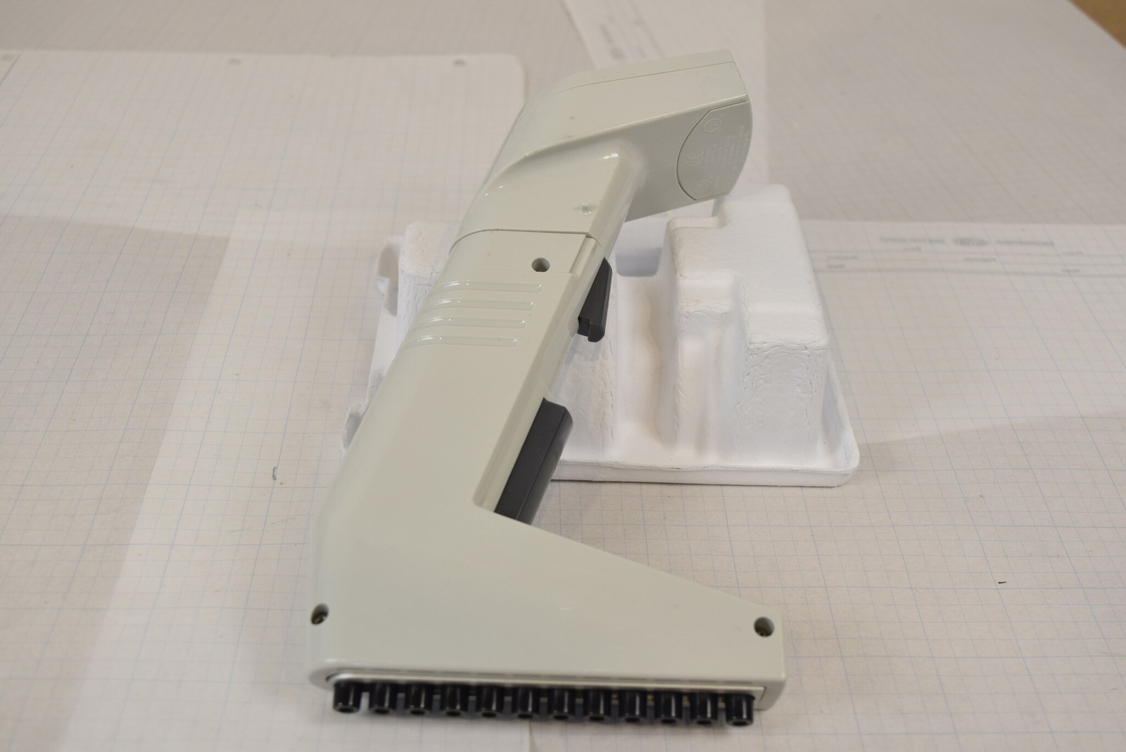 Matrix Impact2 12-Channel 850uL Electronic Pipette - Slight Grind, For Parts