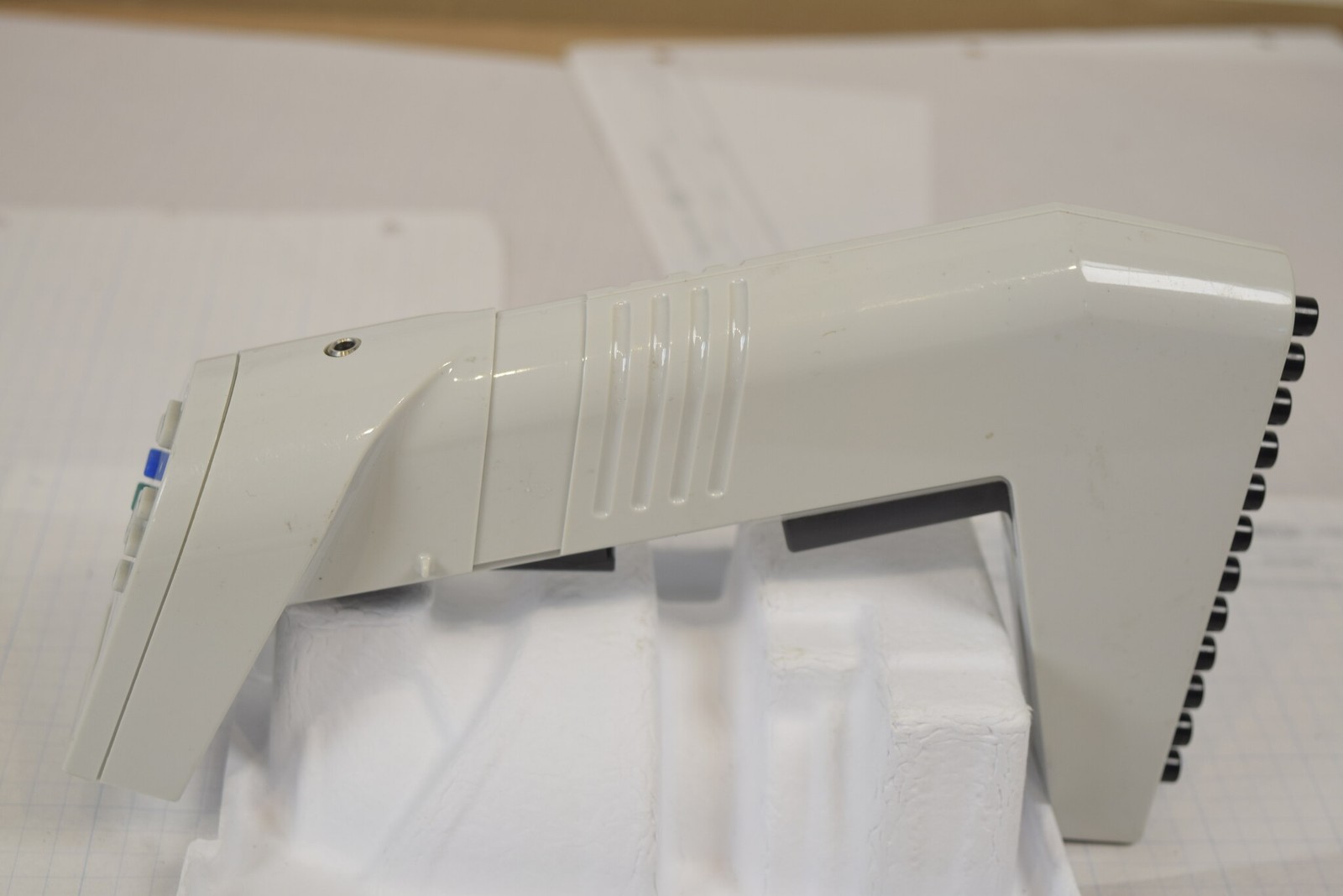 Matrix Impact2 12-Channel 850uL Electronic Pipette - Slight Grind, For Parts