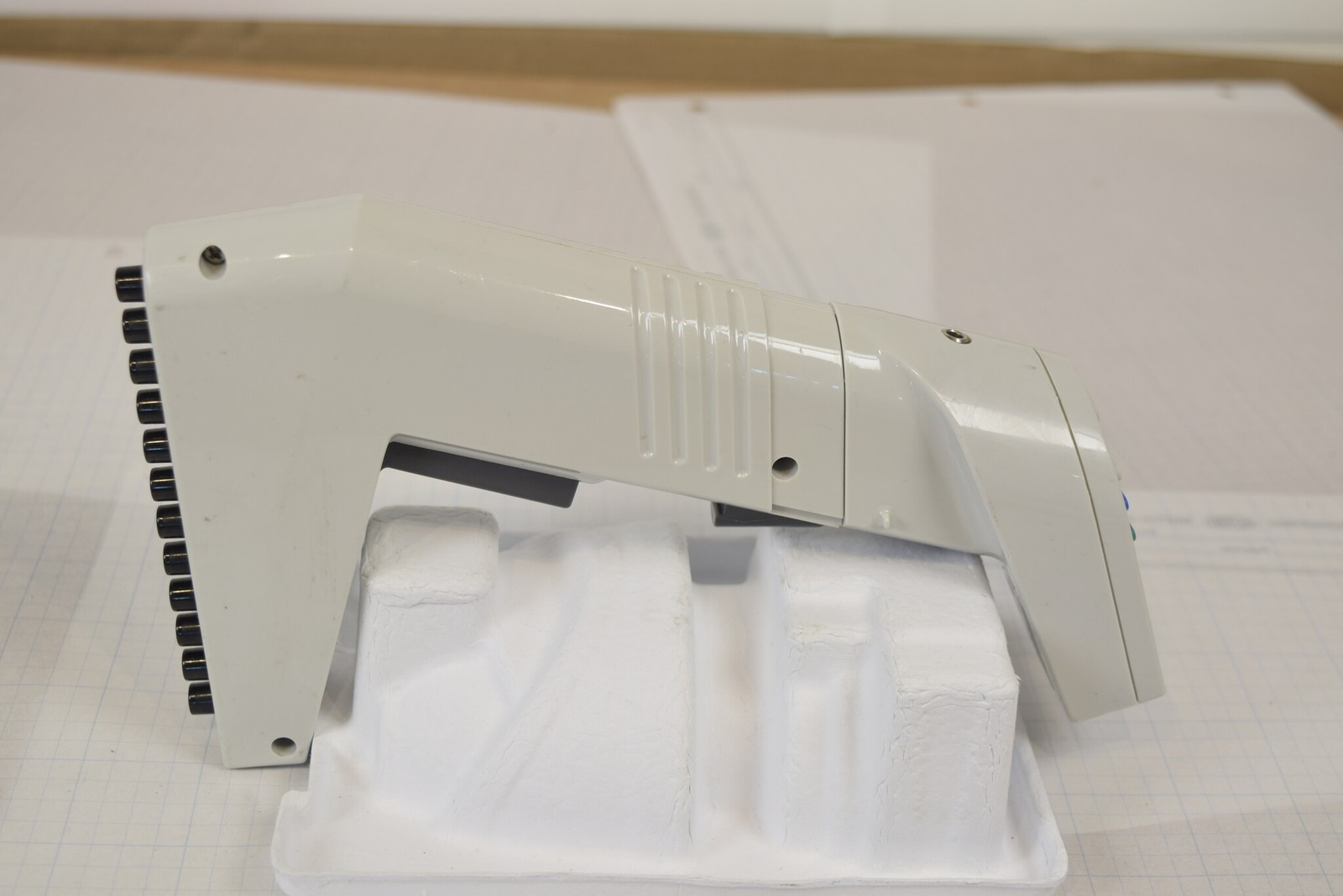 Matrix Impact2 12-Channel 850uL Electronic Pipette - Slight Grind, For Parts