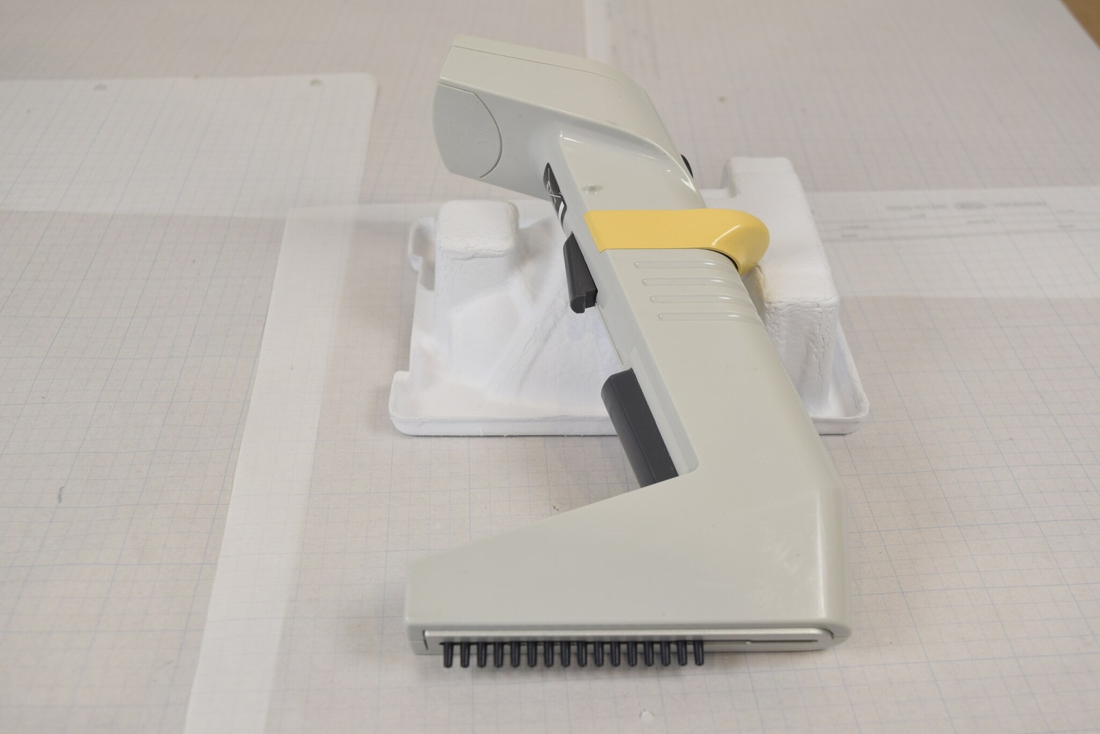 Matrix Impact2 16-Channel 125uL Electronic Pipette - Bench Tested, No Charger
