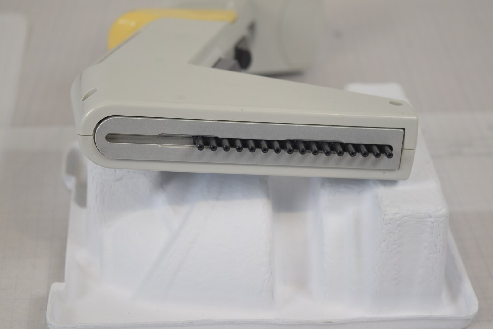 Matrix Impact2 16-Channel 125uL Electronic Pipette - Bench Tested, No Charger
