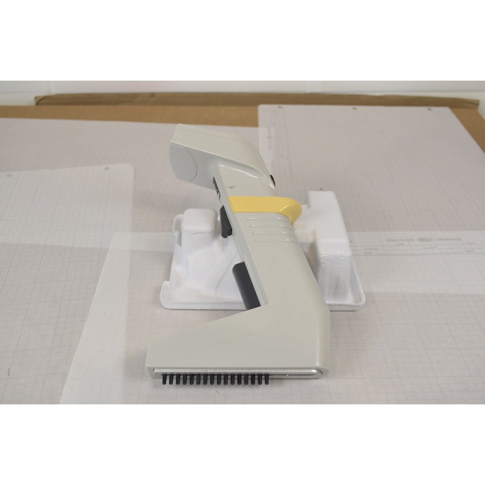 Matrix Impact2 16-Channel 125uL Electronic Pipette - Bench Tested, No Charger