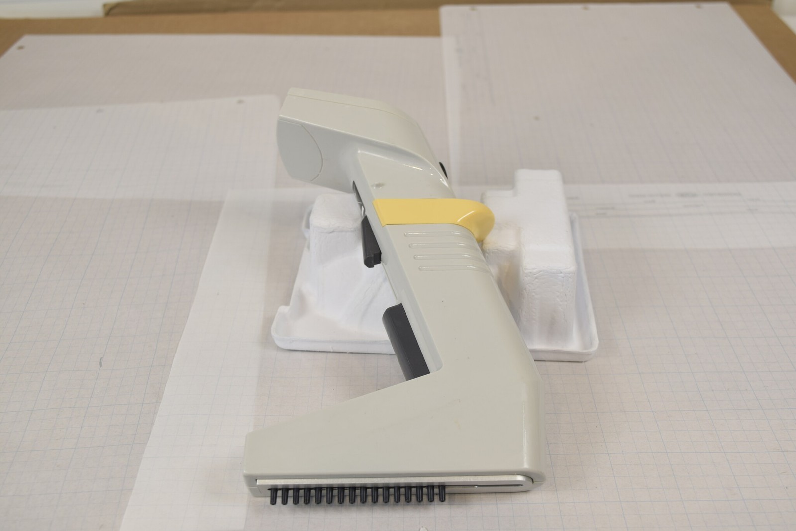 Matrix Impact2 16-Channel 125uL Electronic Pipette - Bench Tested, No Charger