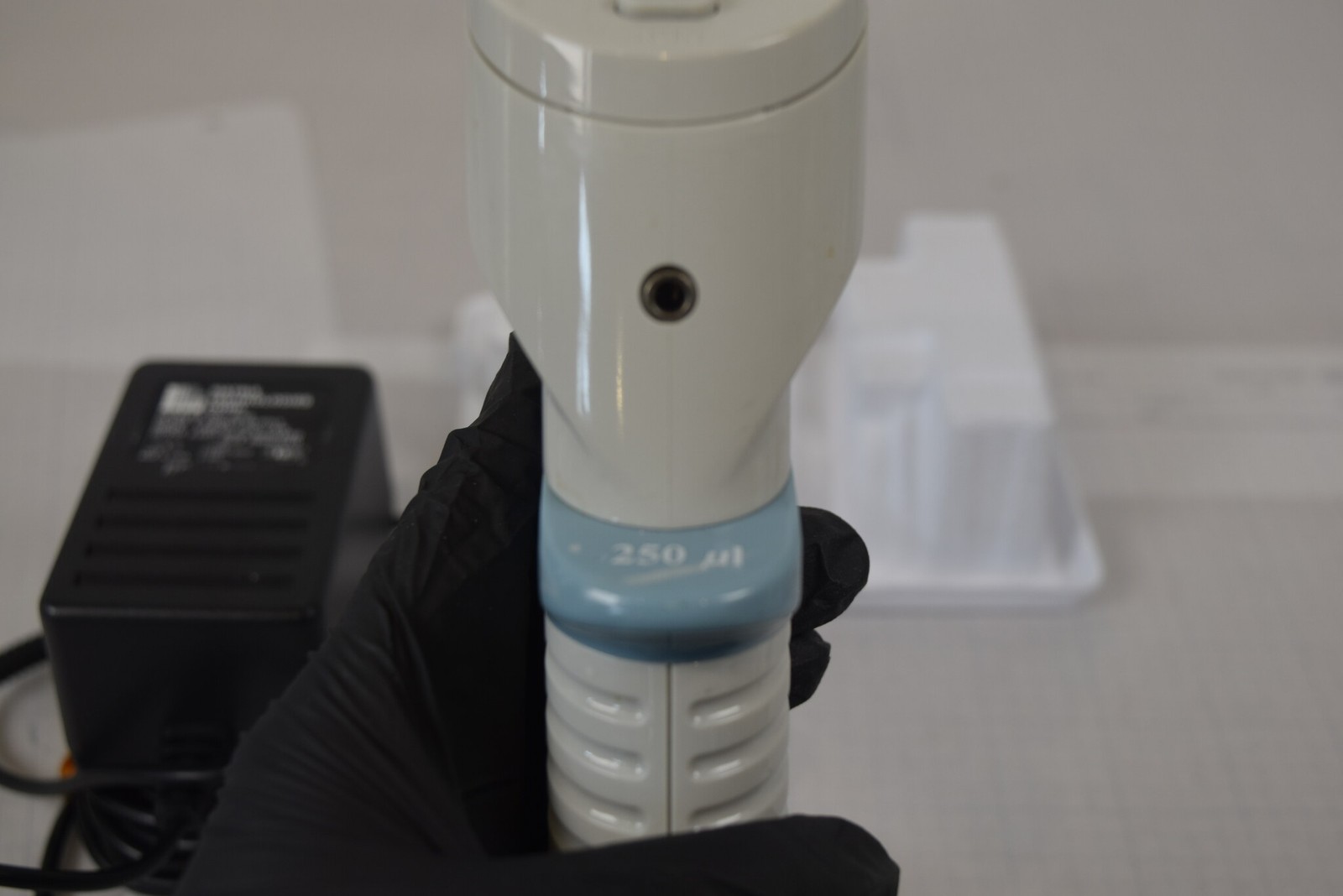 Matrix Impact2 8-Channel 250uL Adjustable Spacing Electronic Pipette + Charger