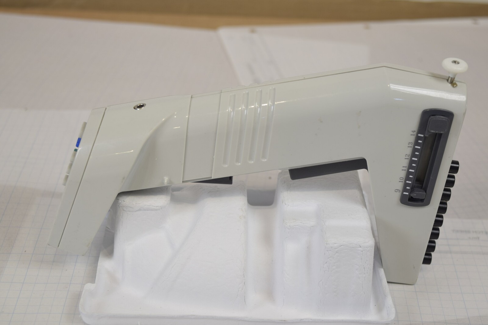 Matrix Impact2 8-Channel 1250uL Adjustable Spacing Pipette - Grinds, For Parts