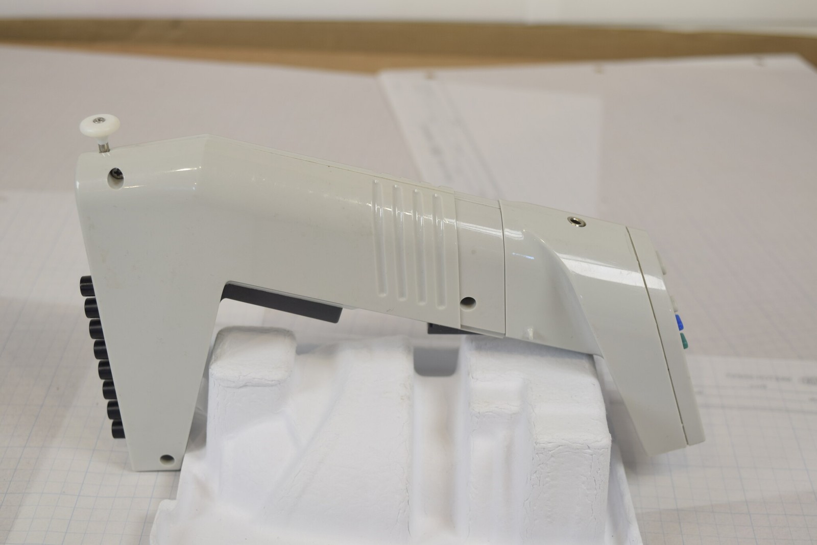Matrix Impact2 8-Channel 1250uL Adjustable Spacing Pipette - Grinds, For Parts