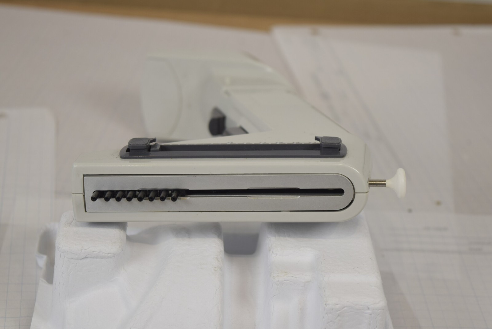 Matrix Impact2 8-Channel 125uL Adjustable Spacing Pipette - Tested, No Charger
