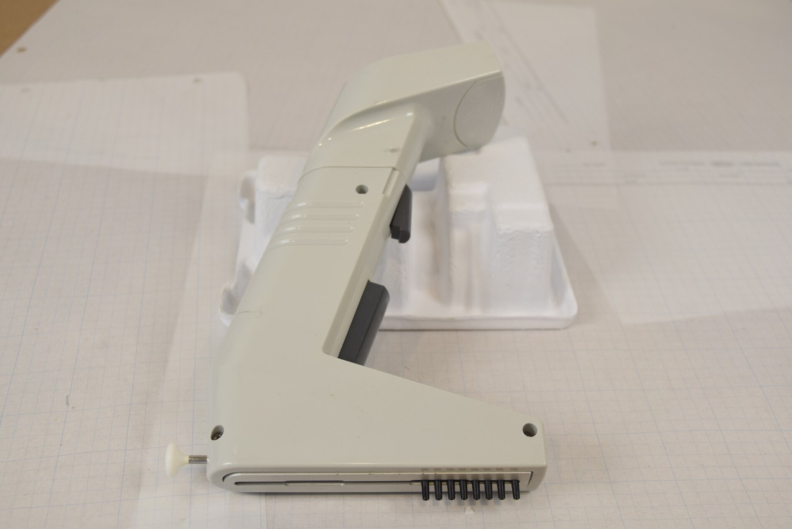 Matrix Impact2 8-Channel 125uL Adjustable Spacing Pipette - Tested, No Charger