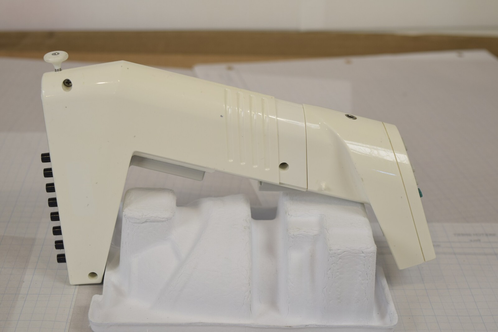 Matrix Impact 8-Channel 250uL Adjustable Spacing Pipette - Tested, No Battery