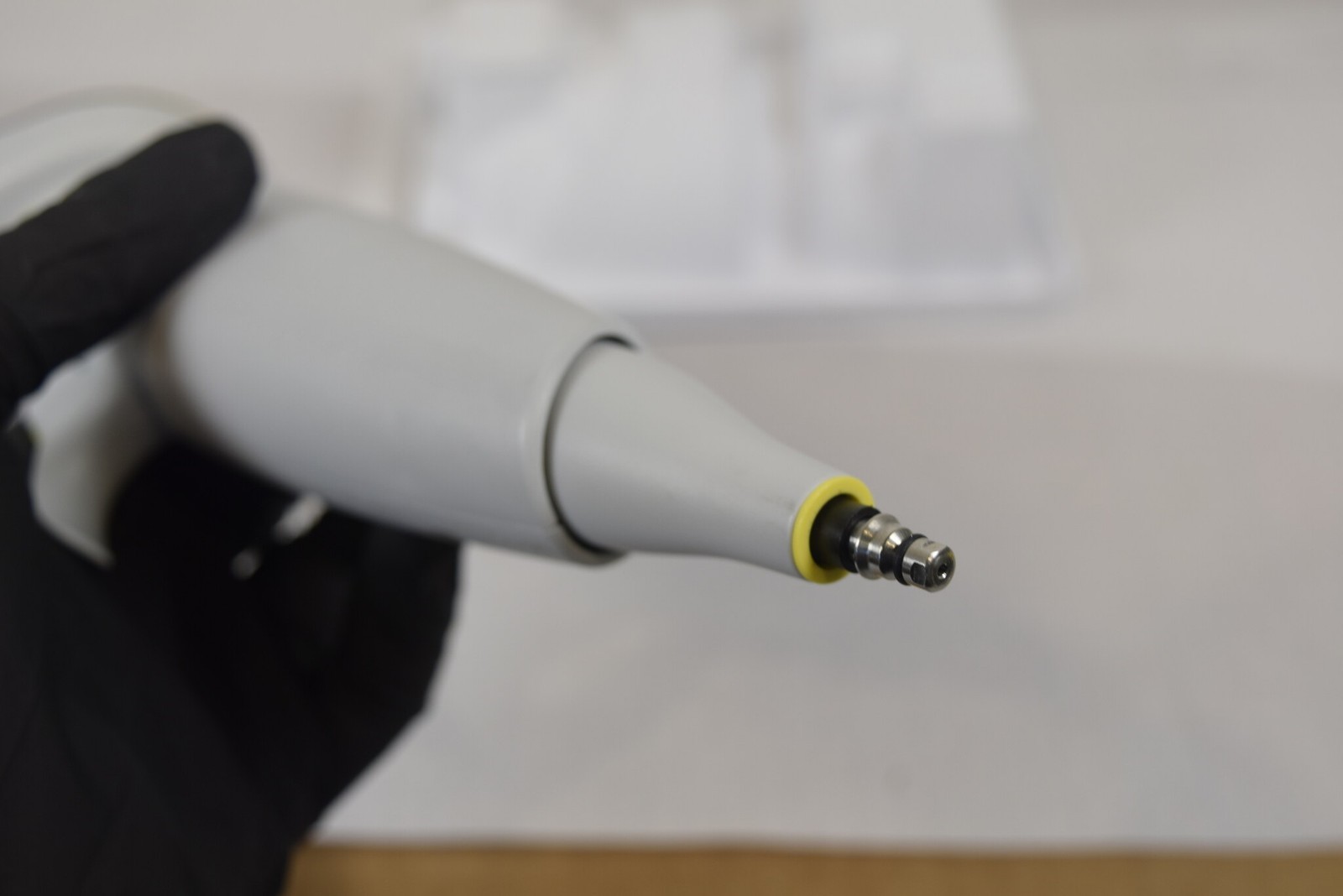Thermo E1-ClipTip 2-125uL Electronic Pipette 4670020 - Missing Ejector Sleeve