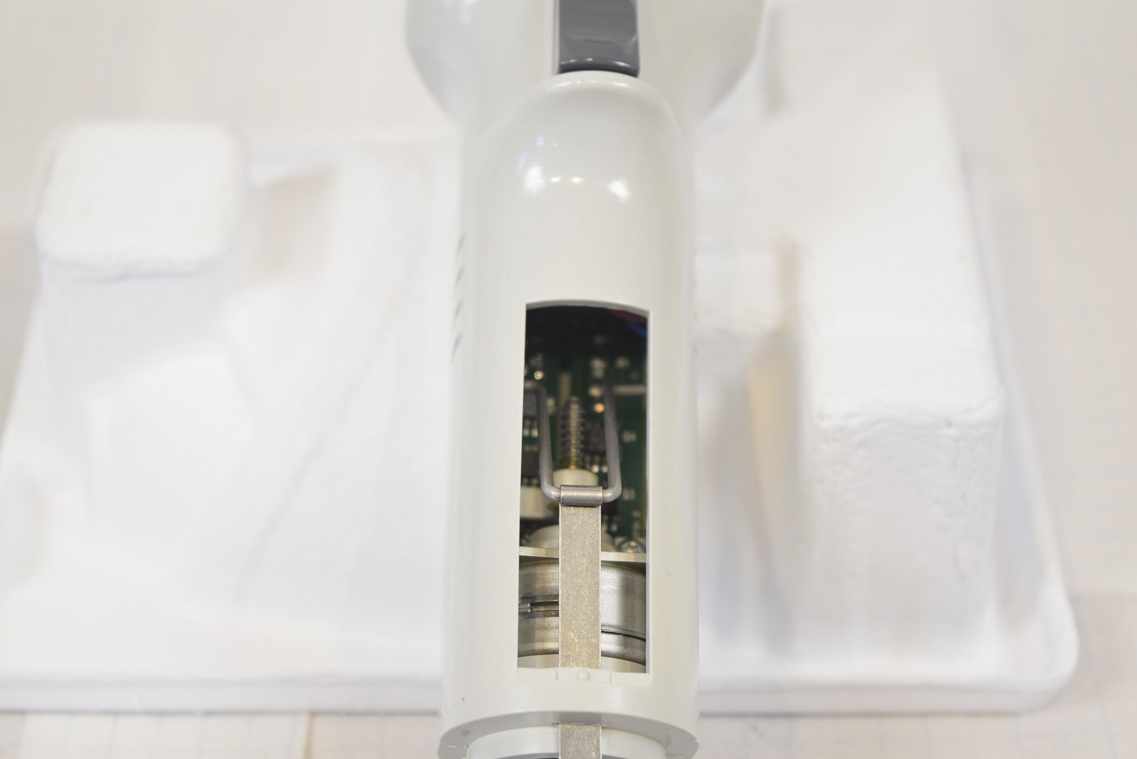 Matrix Impact2 250uL Electronic Pipette - Charger-Only, No Ejector, For Parts