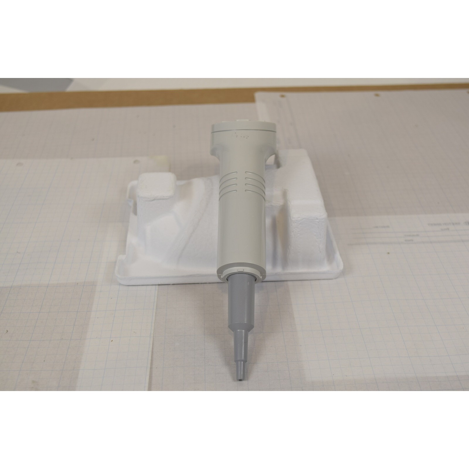 Matrix Impact2 250uL Electronic Pipette - Charger-Only, No Ejector, For Parts