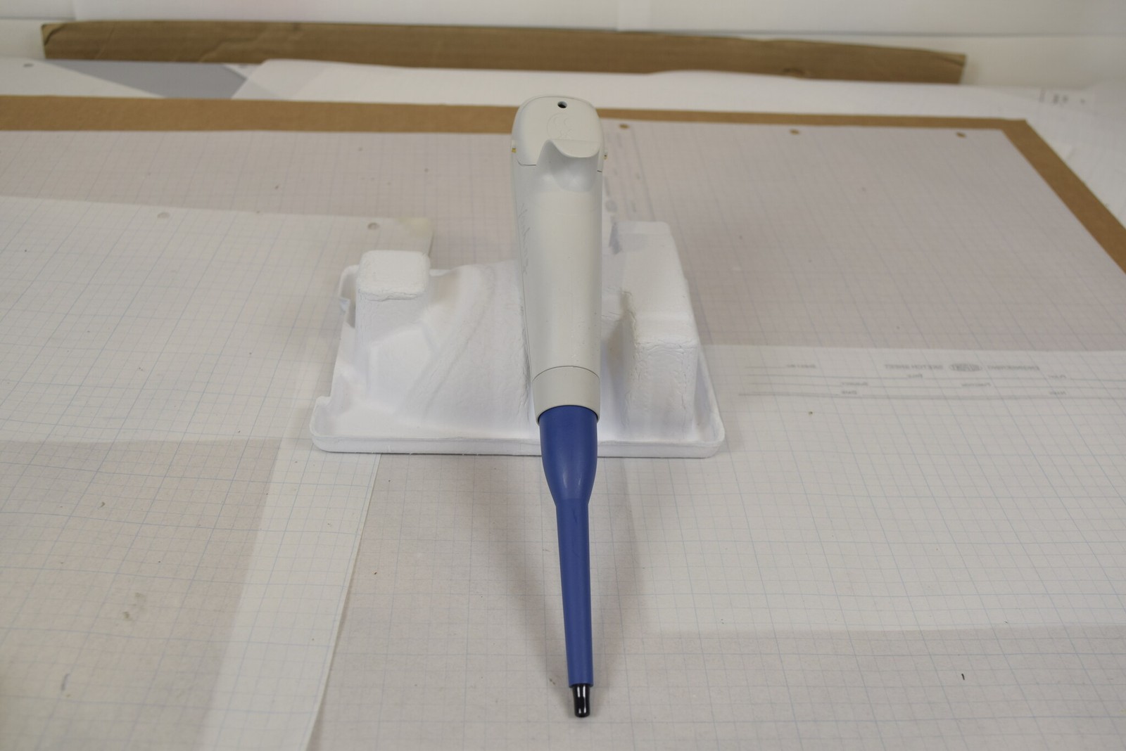 Fisherbrand e300 / Biohit eLINE 10-300uL Pipette - Won't Initialize, For Parts
