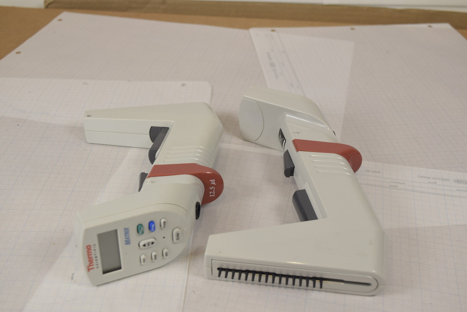 Matrix 16-Channel 0.5-12.5uL Electronic Pipette - Bench Tested, No Charger