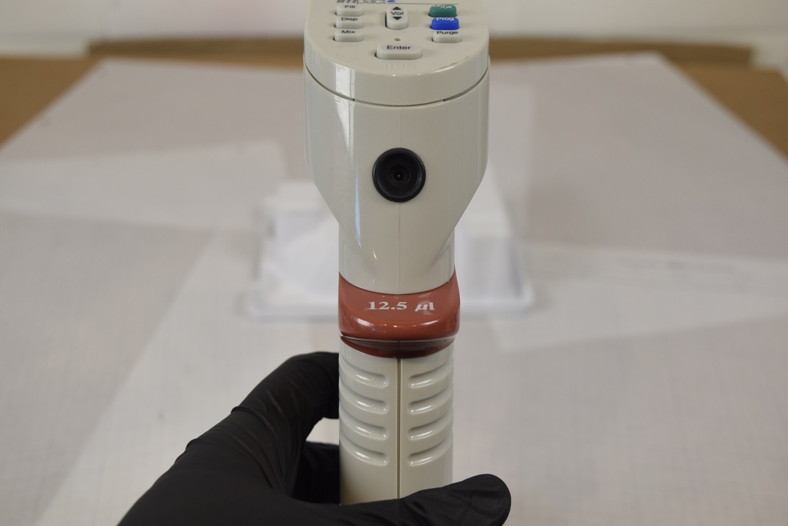 Matrix 16-Channel 0.5-12.5uL Electronic Pipette - Bench Tested, No Charger