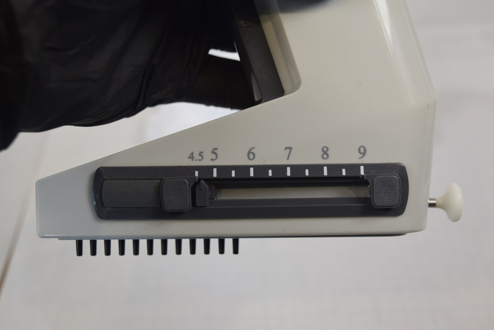 Matrix Impact2 12-Channel 30uL Adjustable Spacing Pipette - Tested, Seam Opens