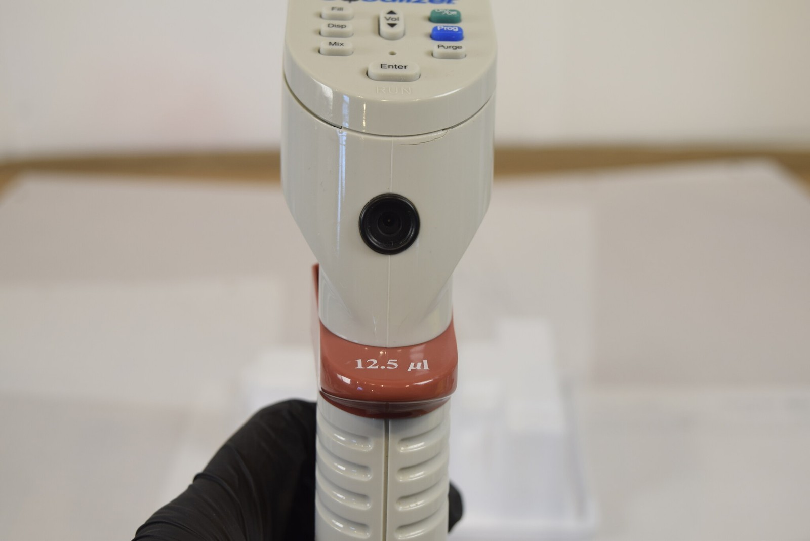 Matrix eQualizer 8-Channel 12.5uL Adjustable Spacing Pipette + Charger - Tested