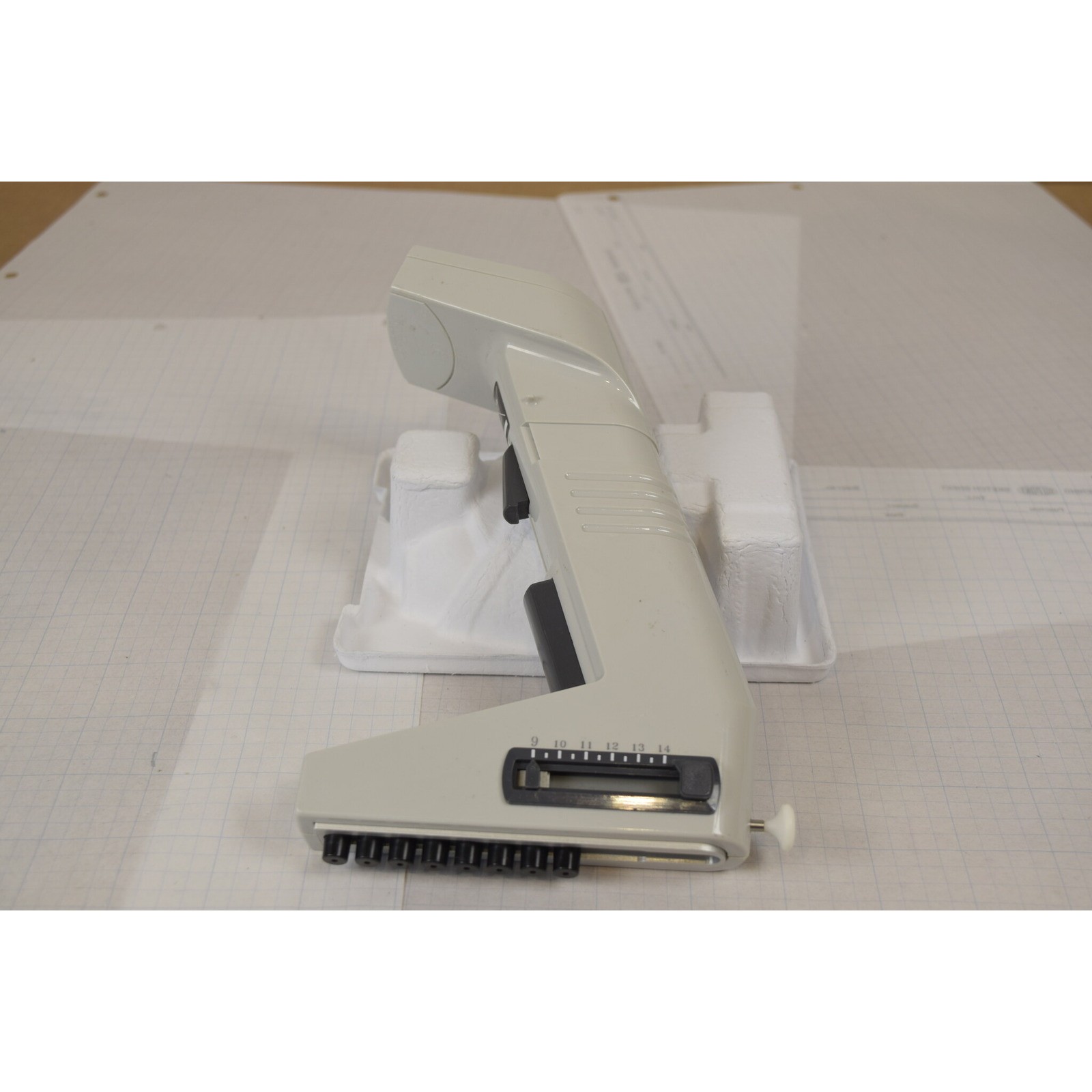 Matrix Impact2 8-Channel 1250uL Adjustable Spacing Pipette - Tested, No Charger