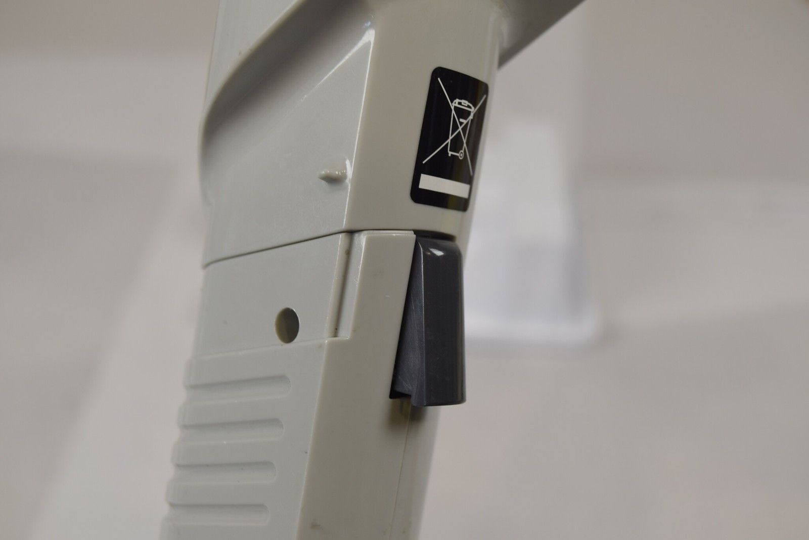 Matrix Impact2 8-Channel 1250uL Adjustable Spacing Pipette - Tested, No Charger
