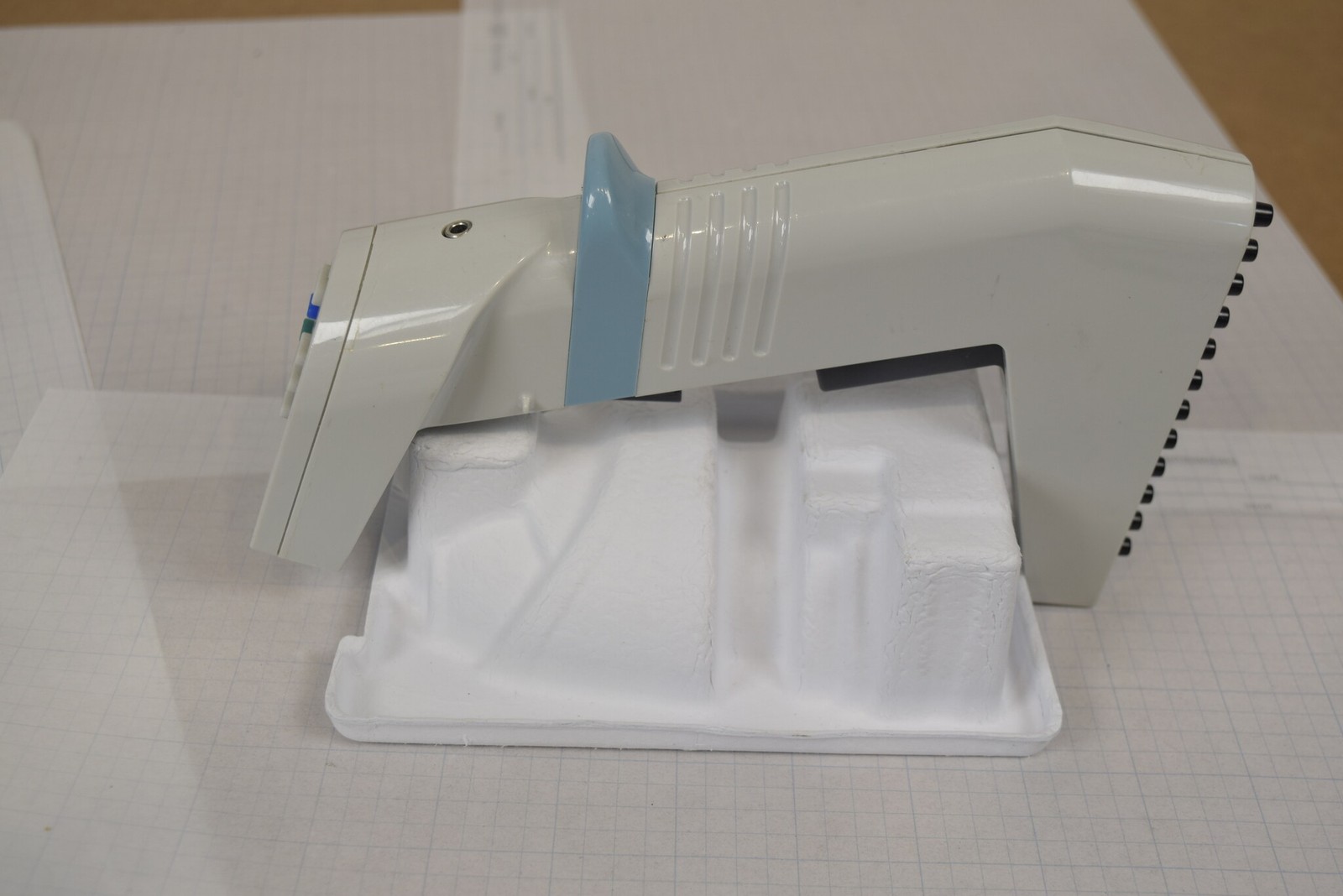 Matrix Impact2 12-Channel 250uL Electronic Pipette + Charger - Tested