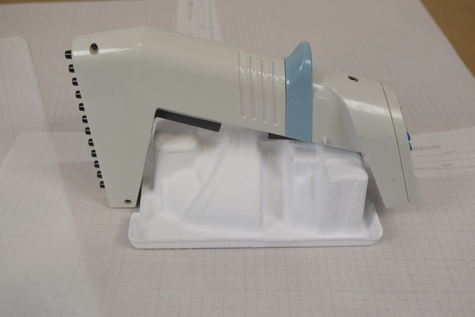 Matrix Impact2 12-Channel 250uL Electronic Pipette + Charger - Tested