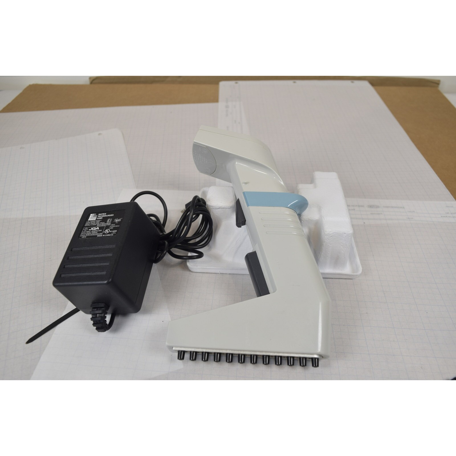 Matrix Impact2 12-Channel 250uL Electronic Pipette + Charger - Tested
