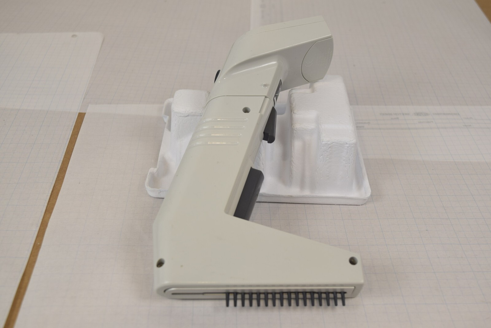 Matrix Impact2 16-Channel 30uL Electronic Pipette - Motor Grinds, For Parts