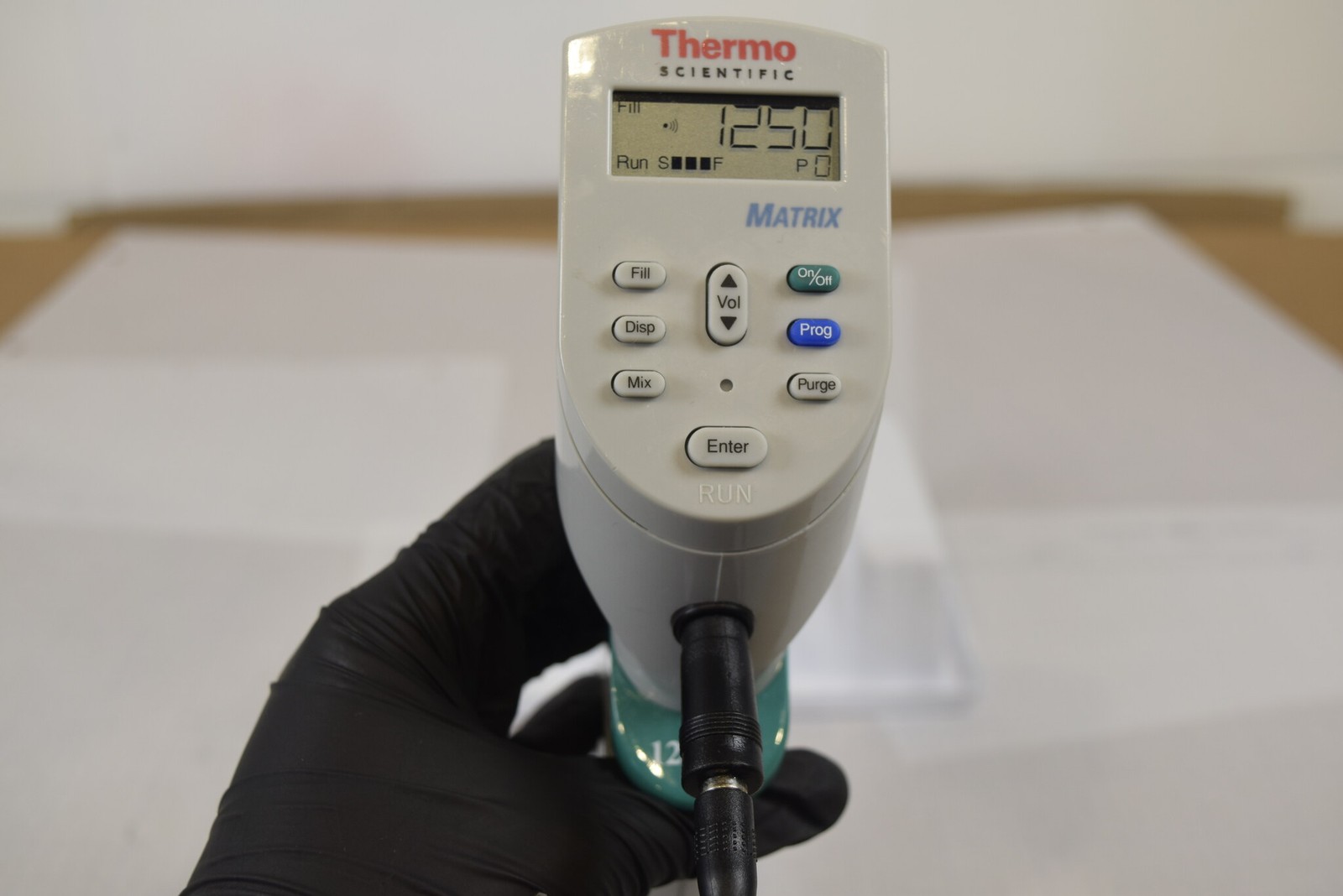 Thermo Matrix 8-Channel 1250uL Adjustable Spacing Pipette - Grinds, For Parts