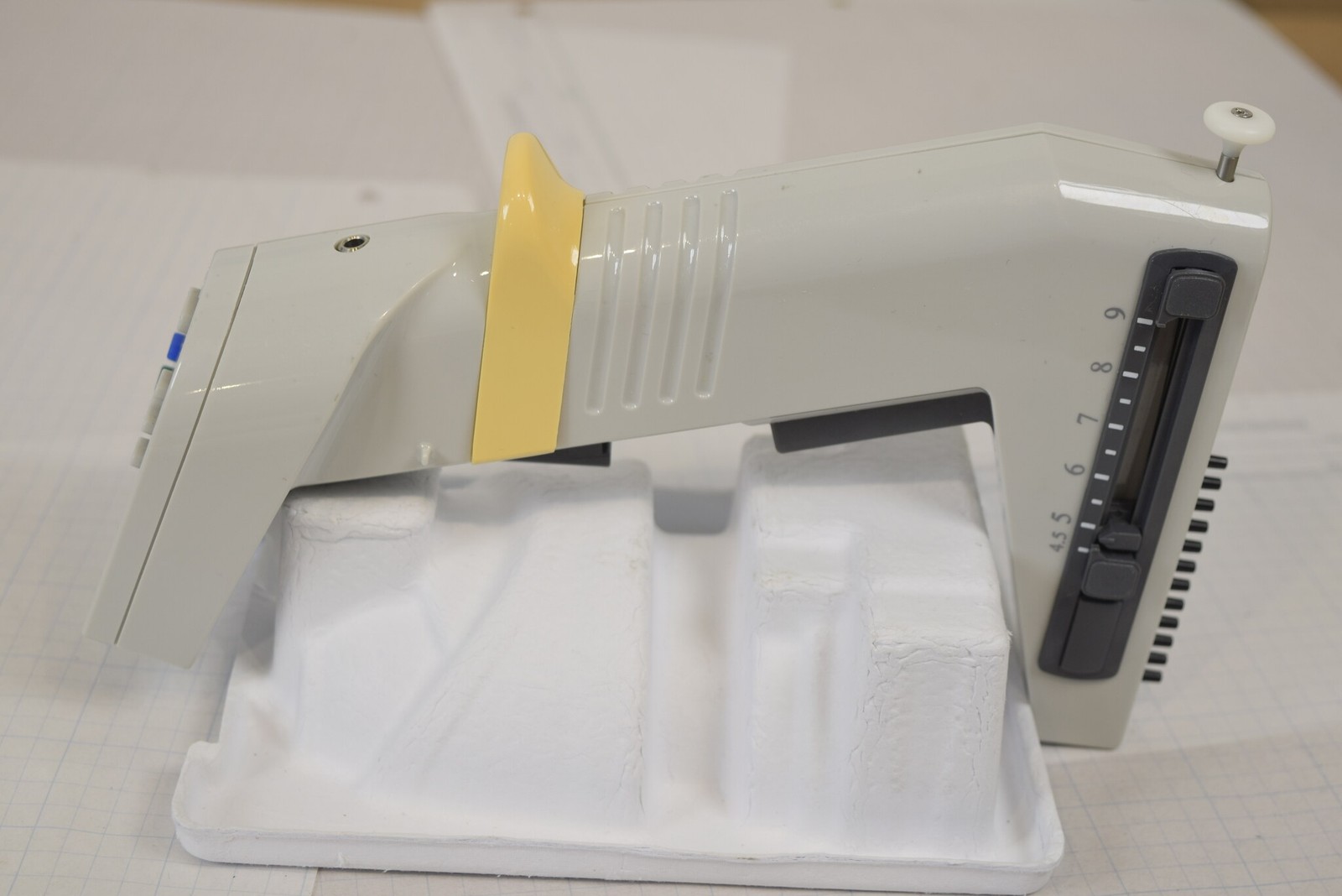 Matrix Impact2 12-Ch 125uL Adjustable Spacing Electronic Pipette + Charger