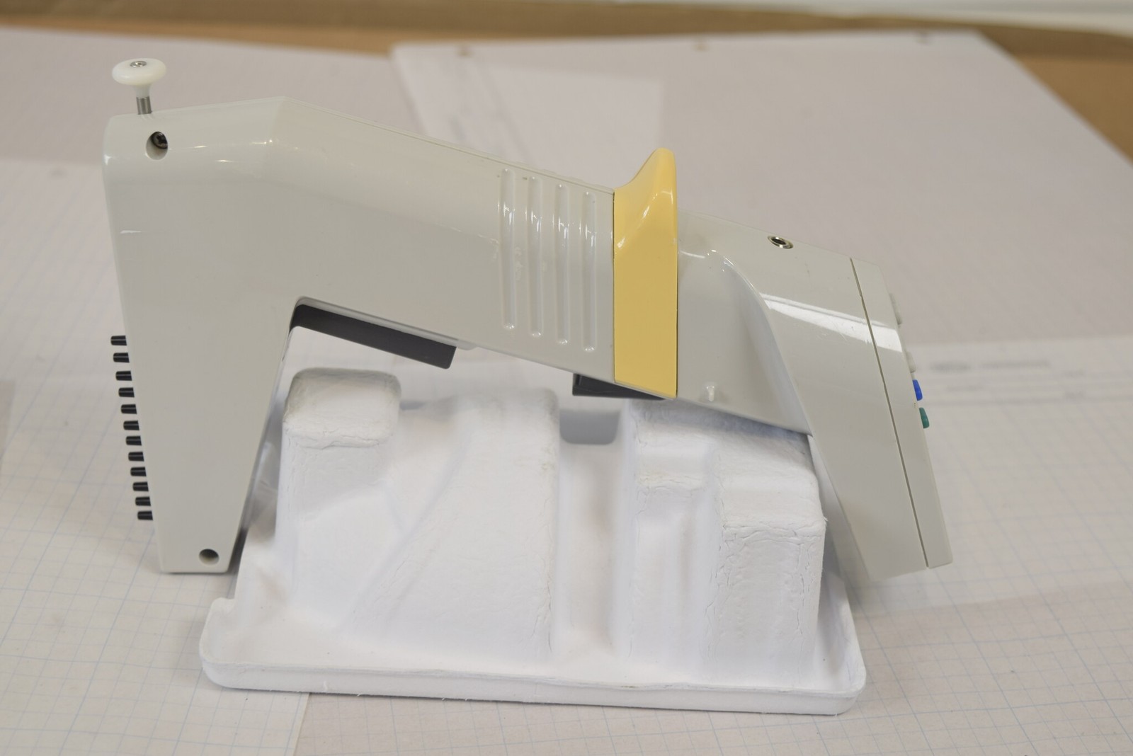 Matrix Impact2 12-Ch 125uL Adjustable Spacing Electronic Pipette + Charger