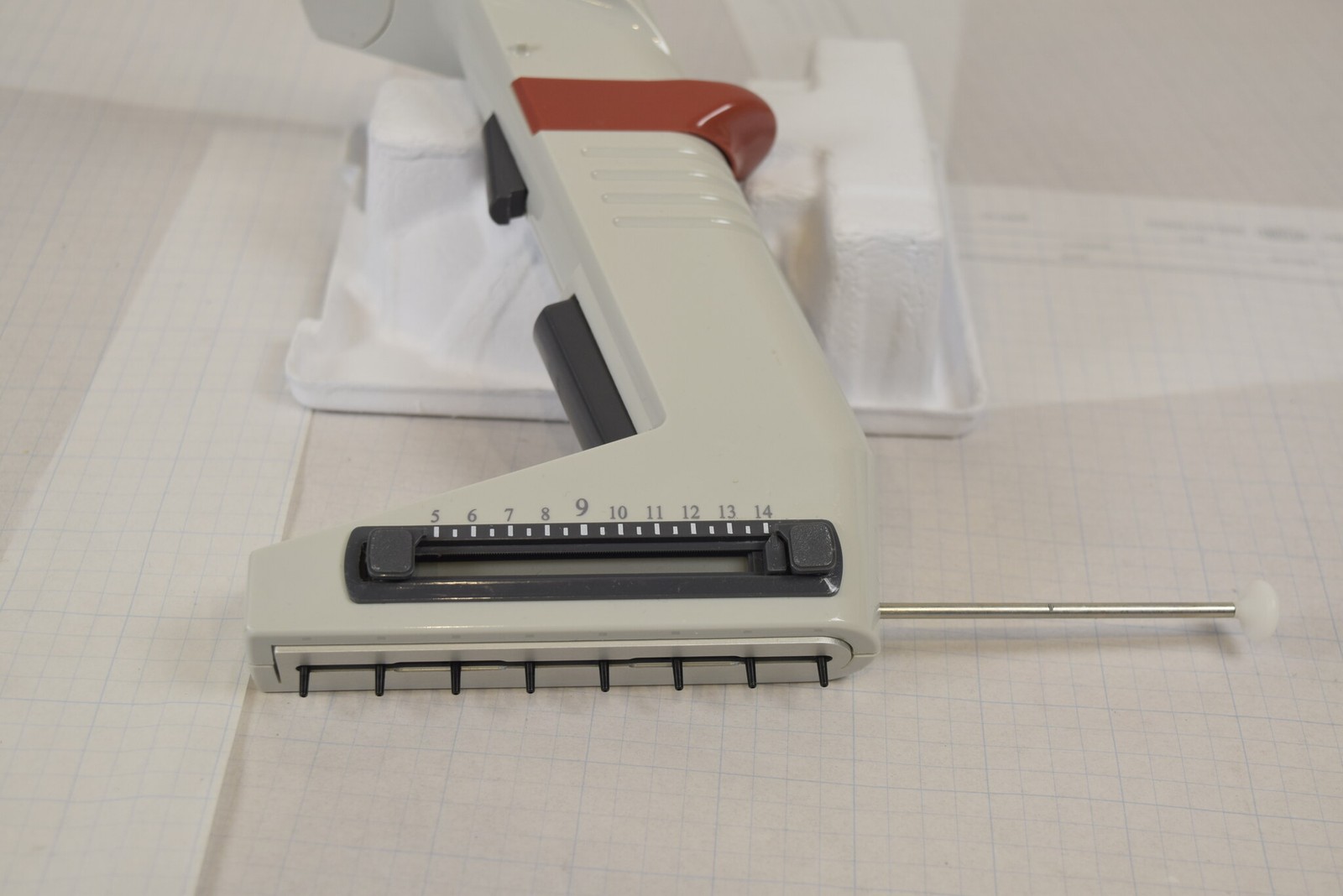 Matrix 8-Channel 0.5-12.5uL Adjustable Spacing Electronic Pipette + Charger