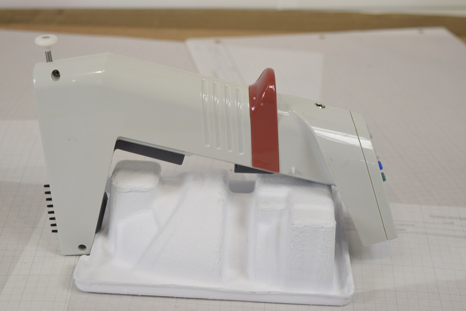 Matrix 8-Channel 0.5-12.5uL Adjustable Spacing Electronic Pipette + Charger