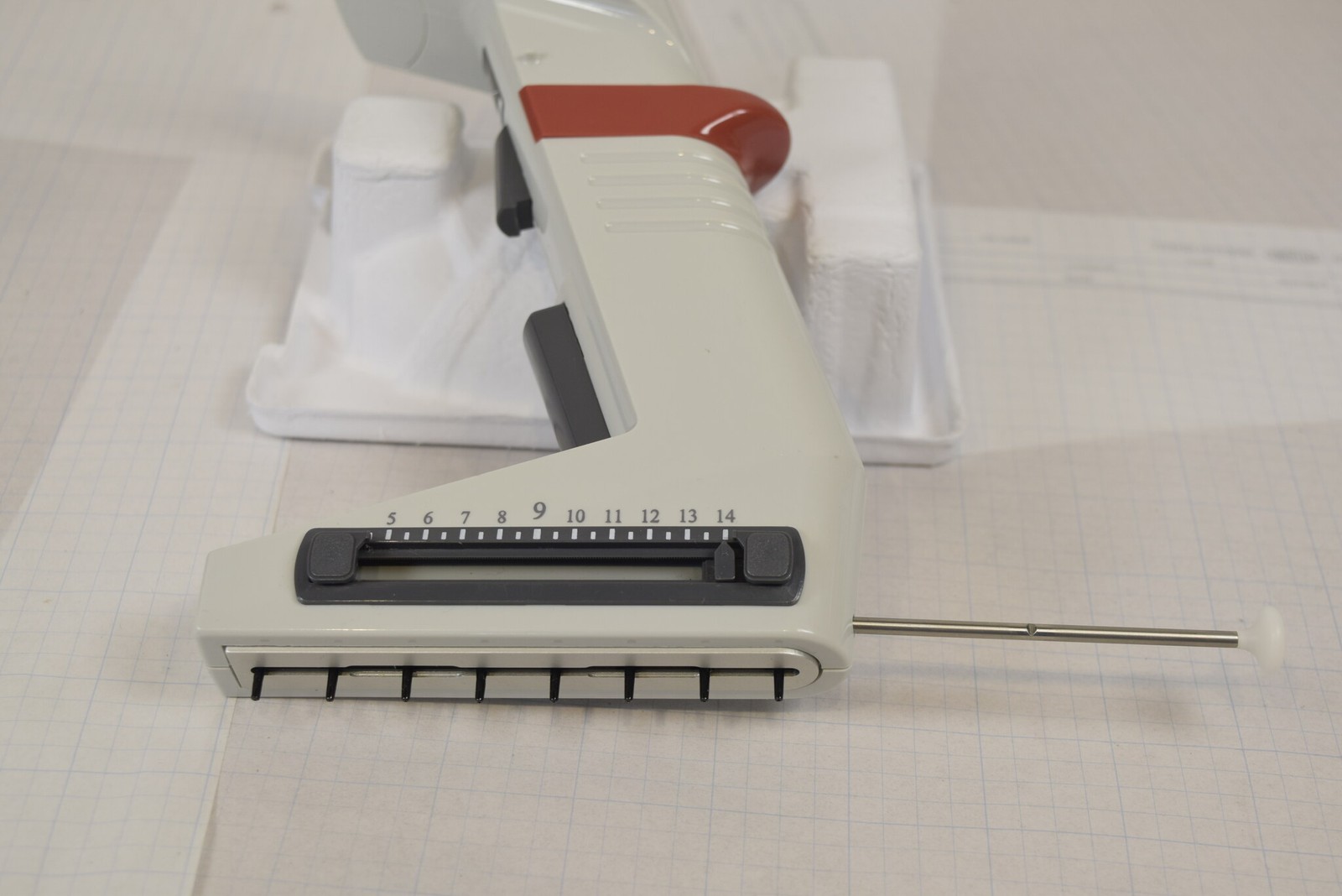 Matrix 8-Channel 0.5-12.5uL Adjustable Spacing Electronic Pipette + Charger