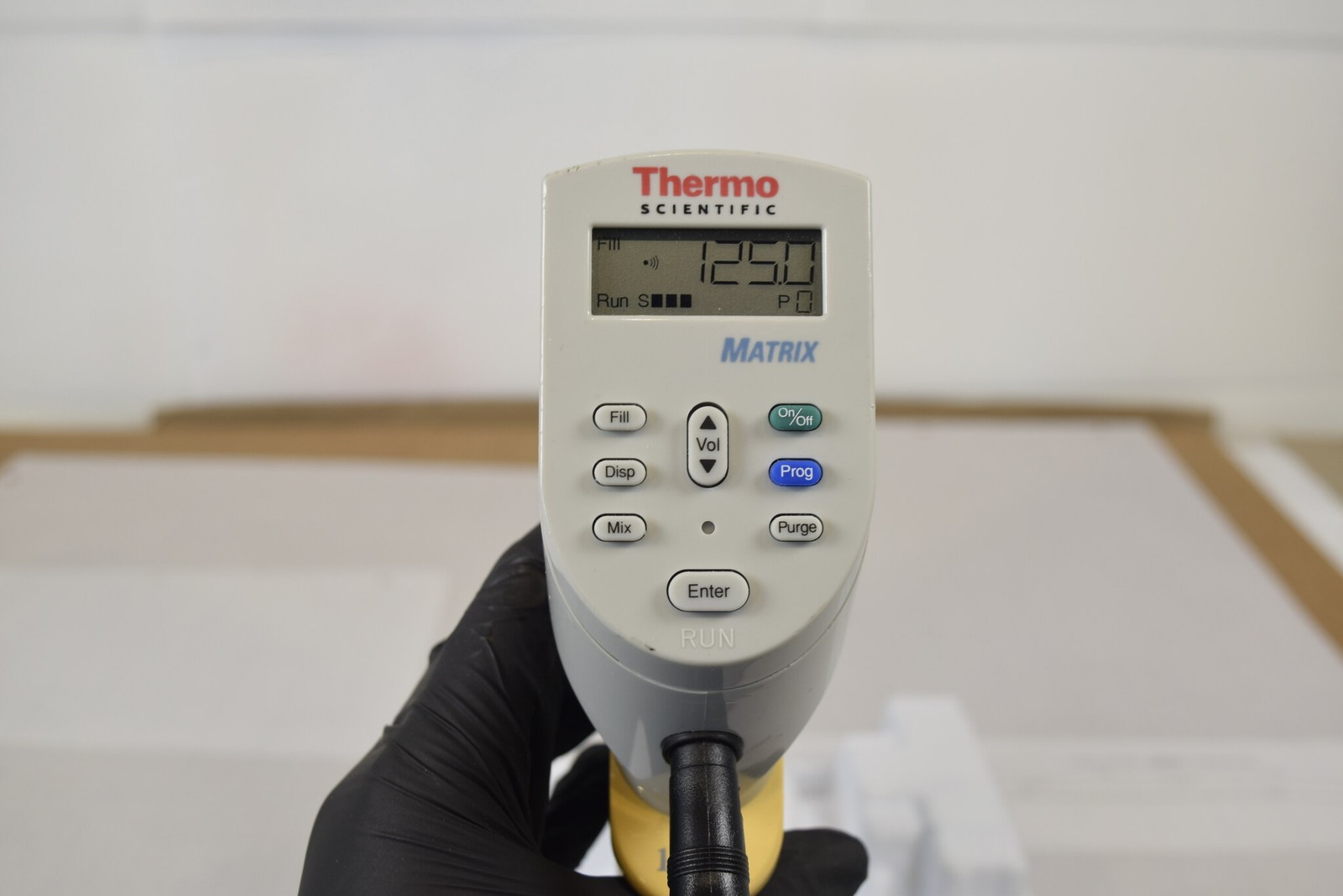 Thermo Matrix 16-Channel 125uL Electronic Pipette - Slight Grind, For Parts