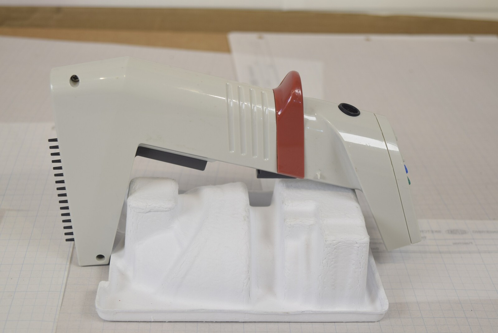 Matrix Impact2 16-Channel 0.5-12.5uL Electronic Pipette + Charger - Bench Tested