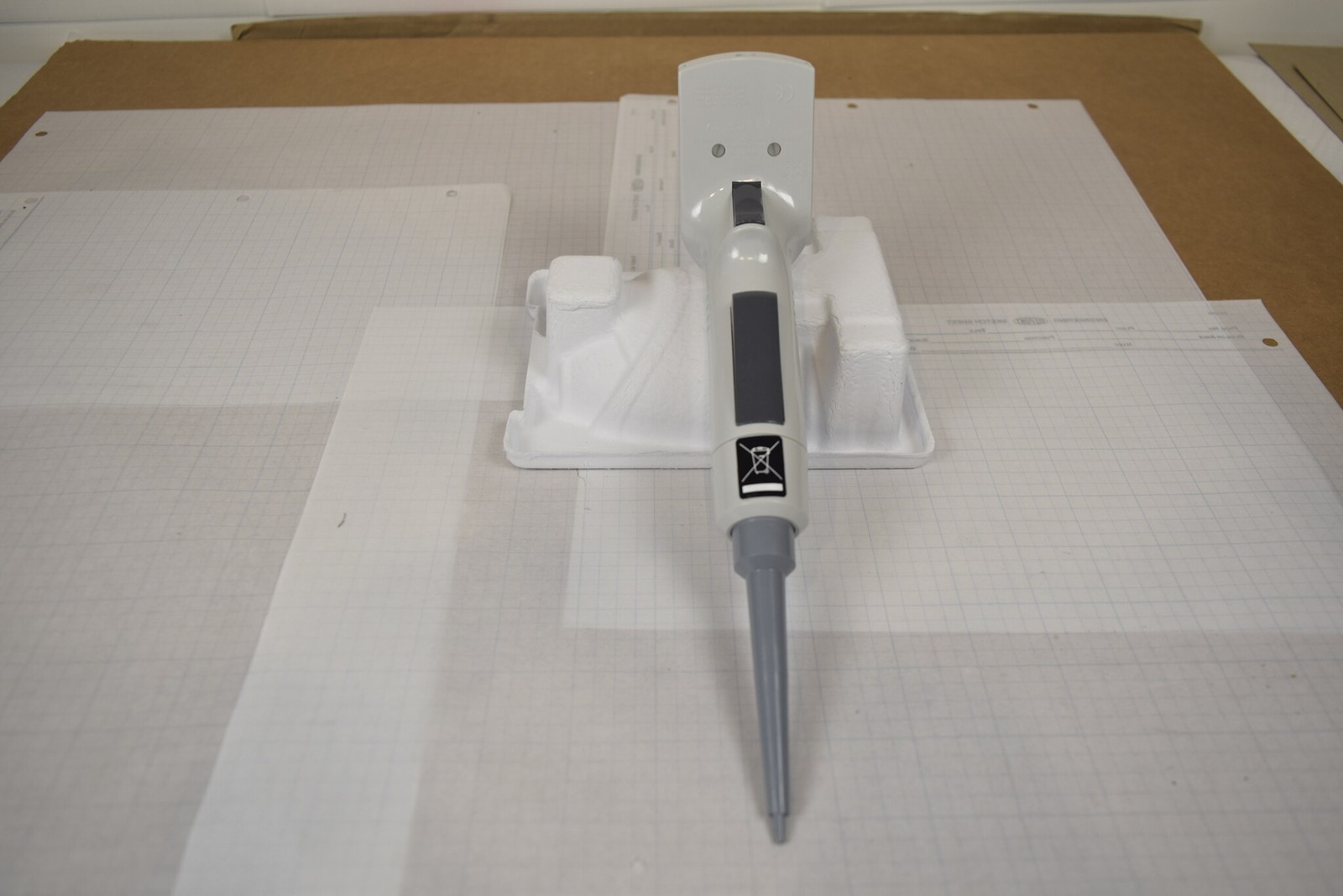 Thermo Scientific Matrix 12.5uL Single Channel Electronic Pipette + Charger