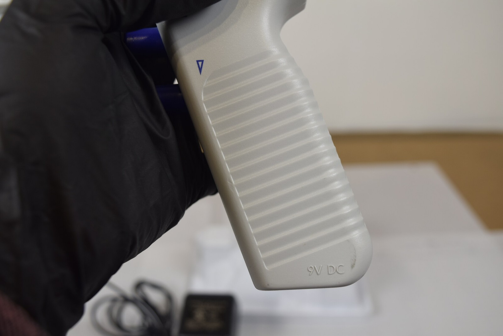 Eppendorf Easypet Pipette Controller + 9V Charger - Works on Charger Only