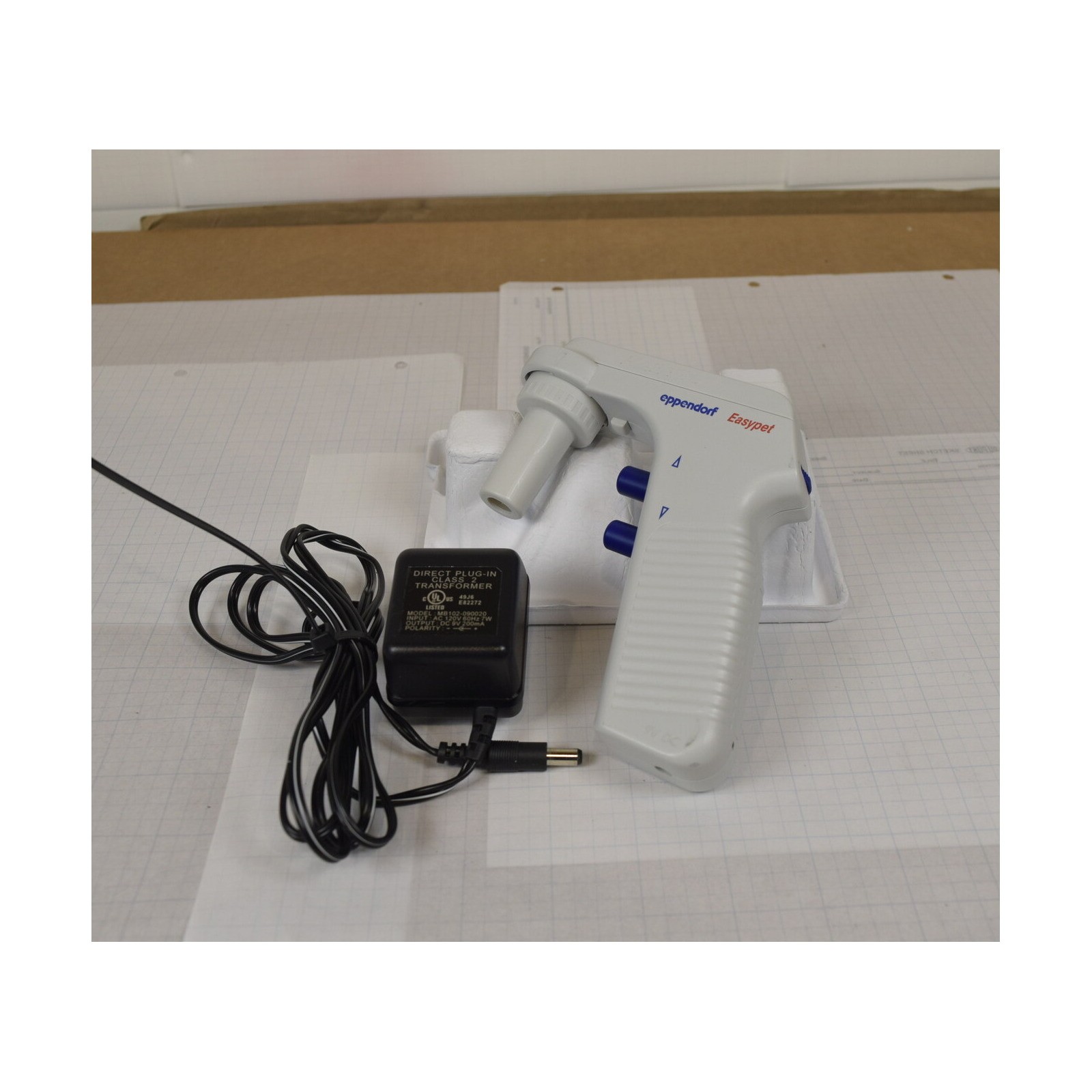 Eppendorf Easypet Pipette Controller + 9V Charger - Works on Charger Only