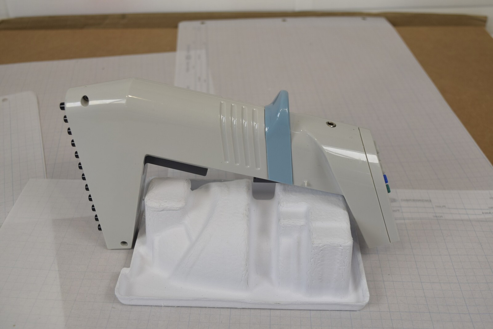 Matrix Impact2 12-Channel 250uL Electronic Pipette + Charger - Bench Tested
