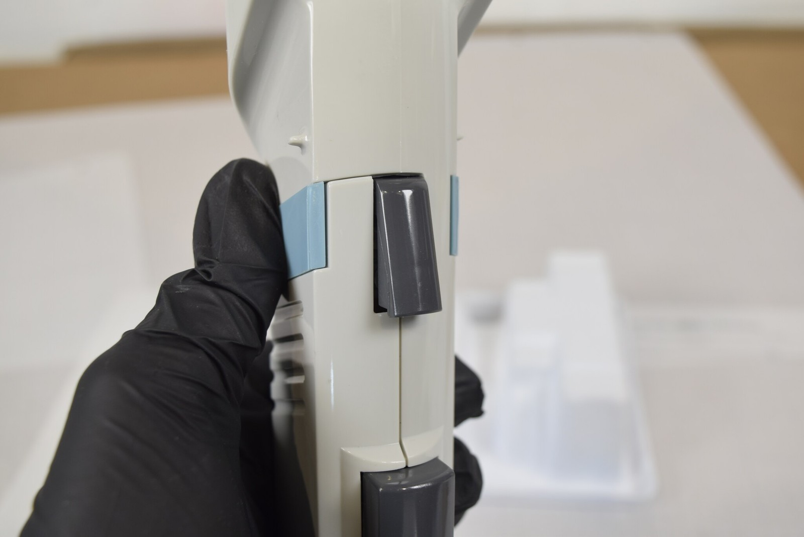 Matrix Impact2 12-Channel 250uL Electronic Pipette + Charger - Bench Tested