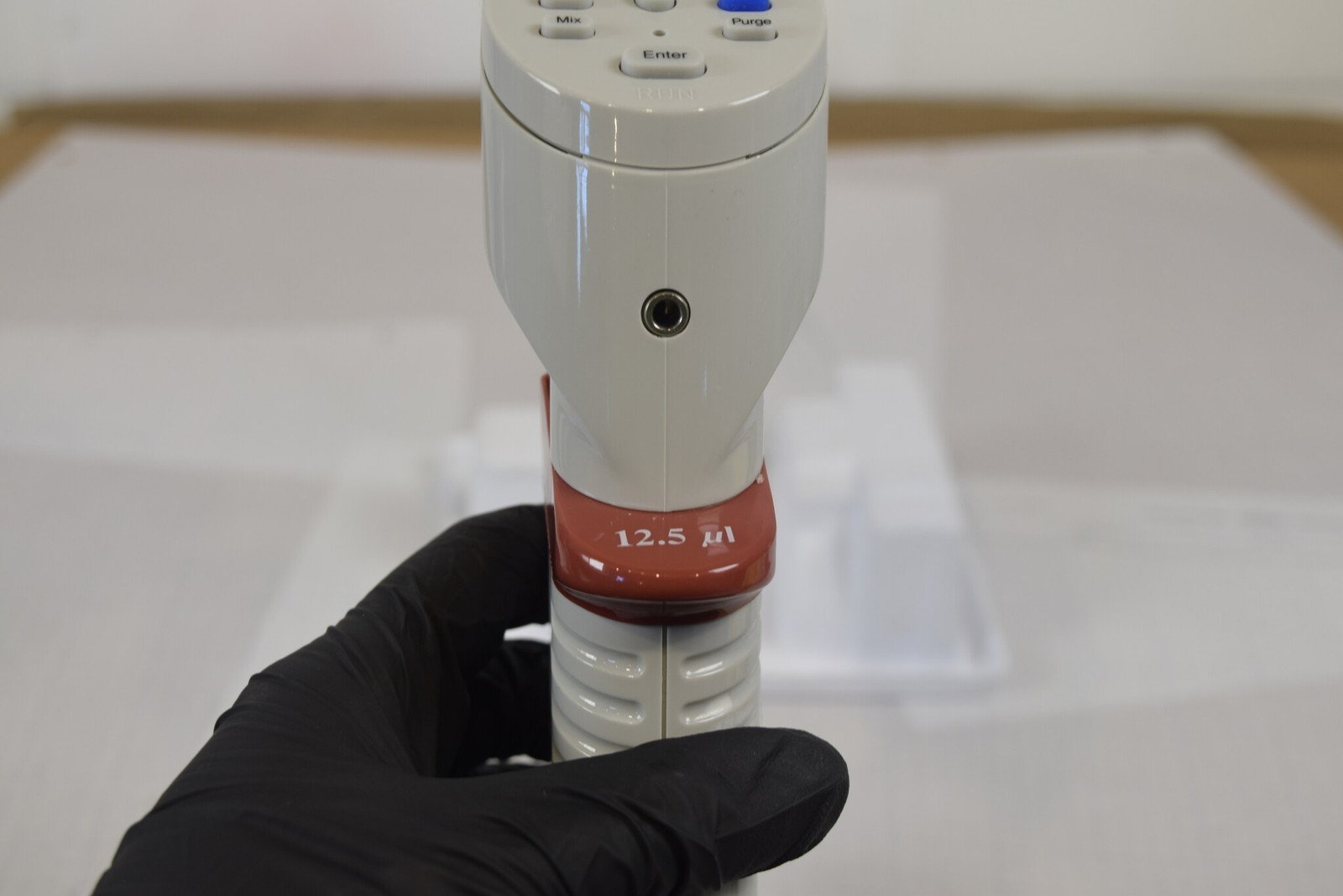Matrix Impact2 8-Ch 12.5uL Adjustable Spacing Pipette + Charger - Split Seam