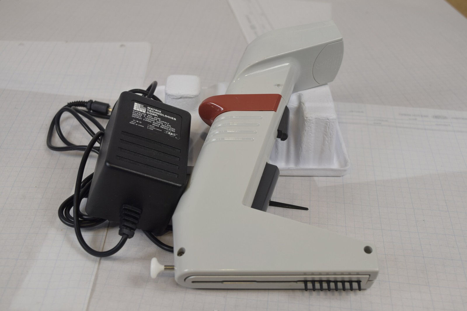 Matrix Impact2 8-Ch 12.5uL Adjustable Spacing Pipette + Charger - Split Seam