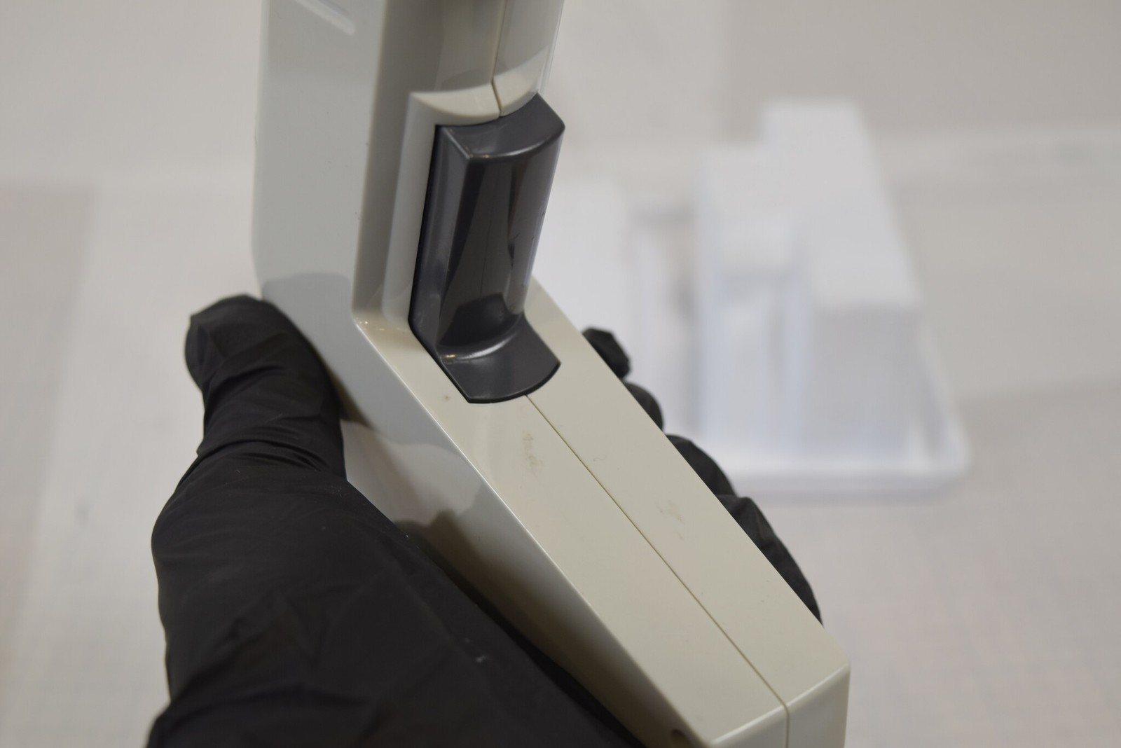 Matrix Impact2 12-Channel 850uL Electronic Pipette + Charger - Bench Tested