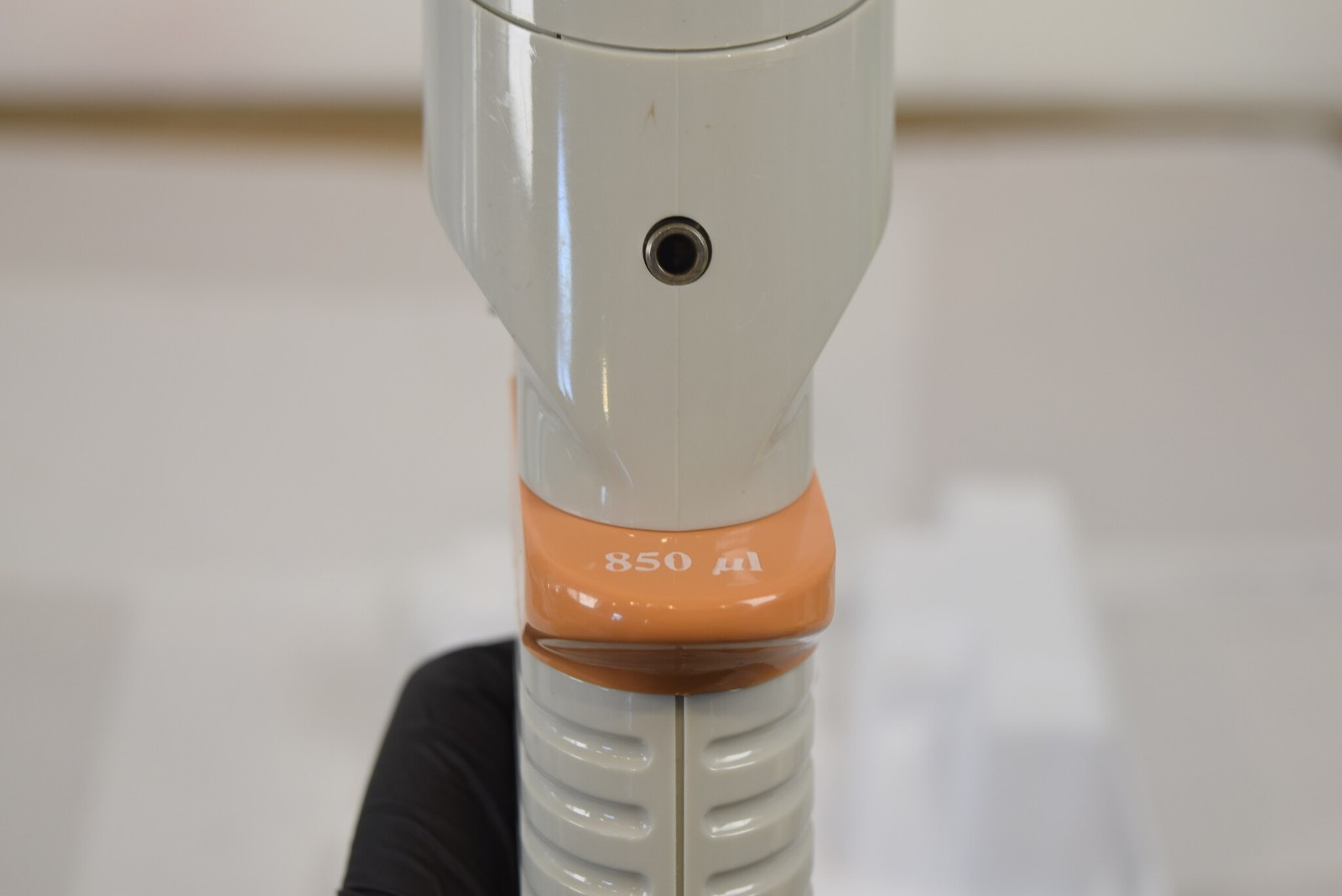 Matrix Impact2 12-Channel 850uL Electronic Pipette + Charger - Bench Tested