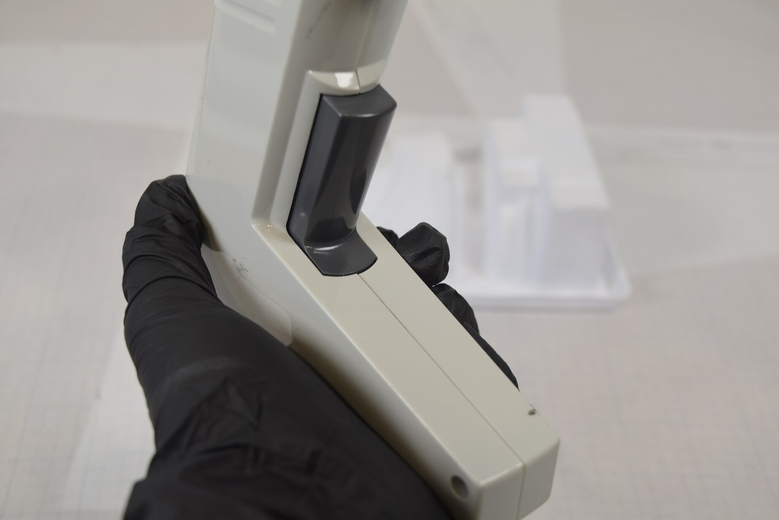 Thermo Matrix 8-Channel 125uL Adjustable Spacing Pipette + Charger - Tested