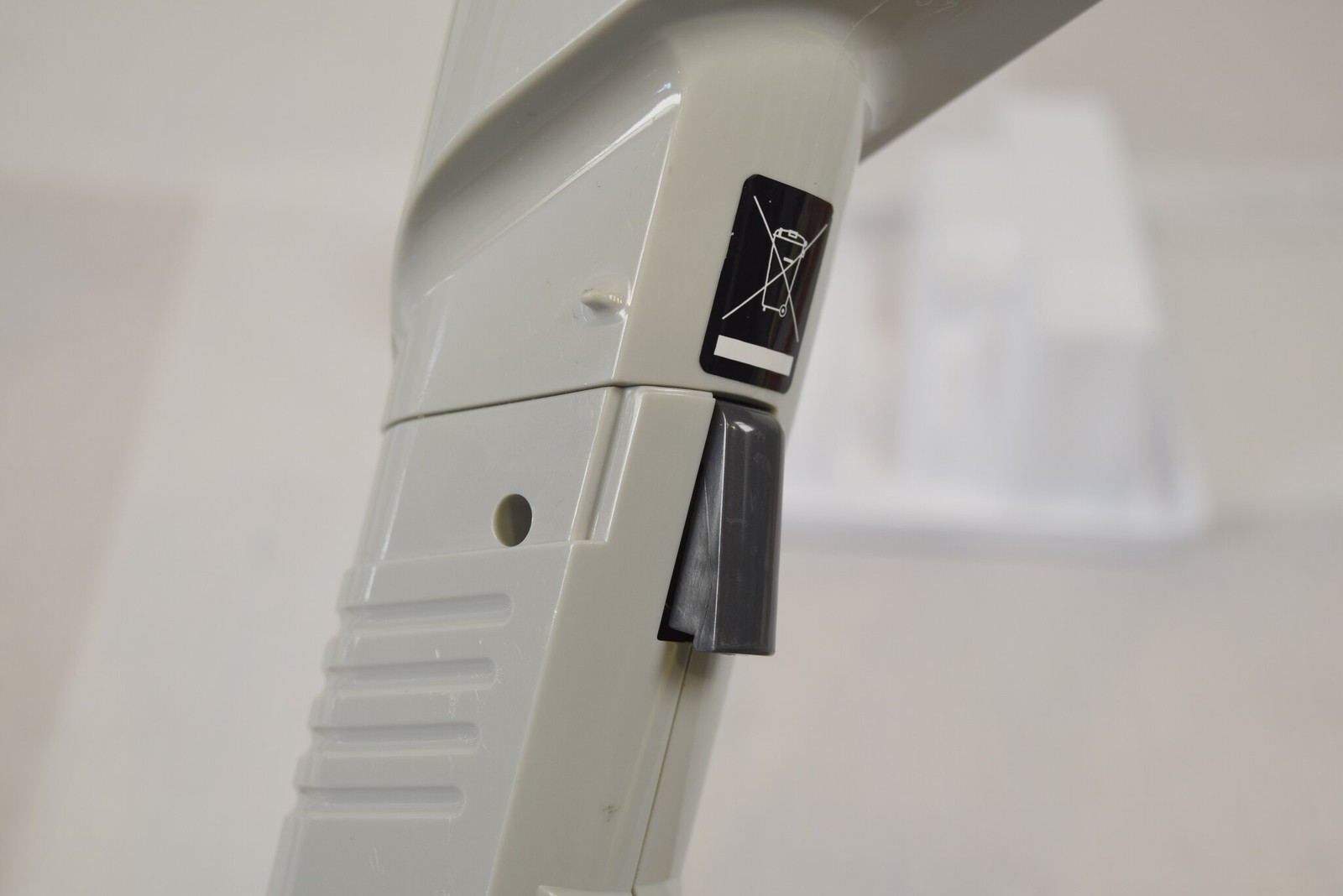 Thermo Matrix 12-Channel 850uL Electronic Pipette - Slight Grind, For Parts