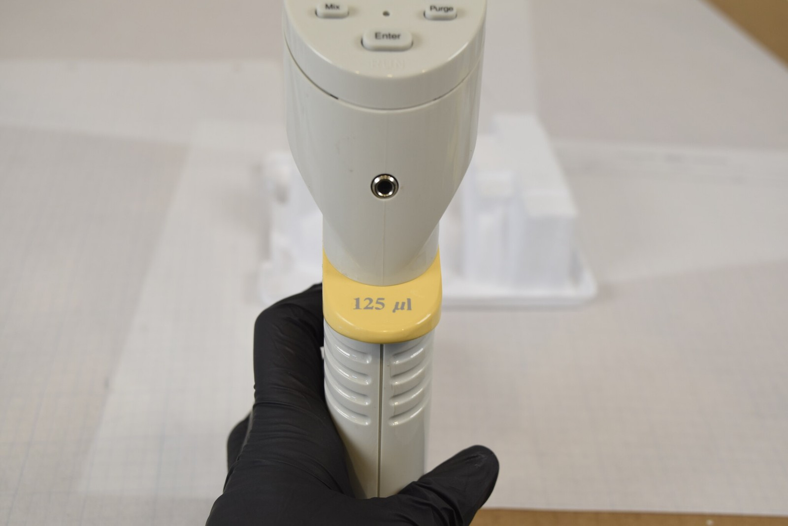 Thermo Matrix 8-Channel 125uL Adjustable Spacing Pipette - Stiff Puller, No Chgr