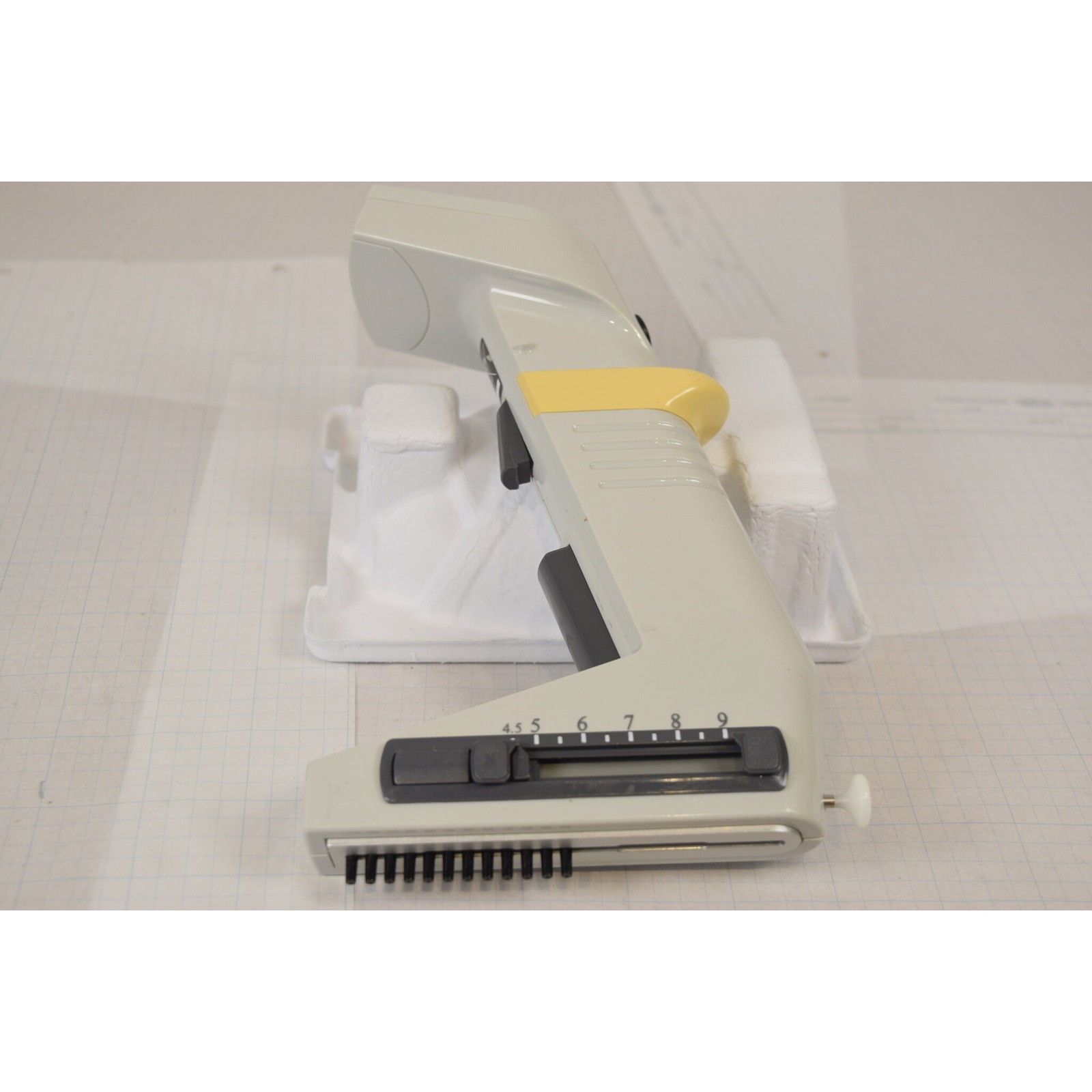 Thermo Matrix 12-Ch 125uL Adjustable Spacing Pipette - Dispense Grind, For Parts