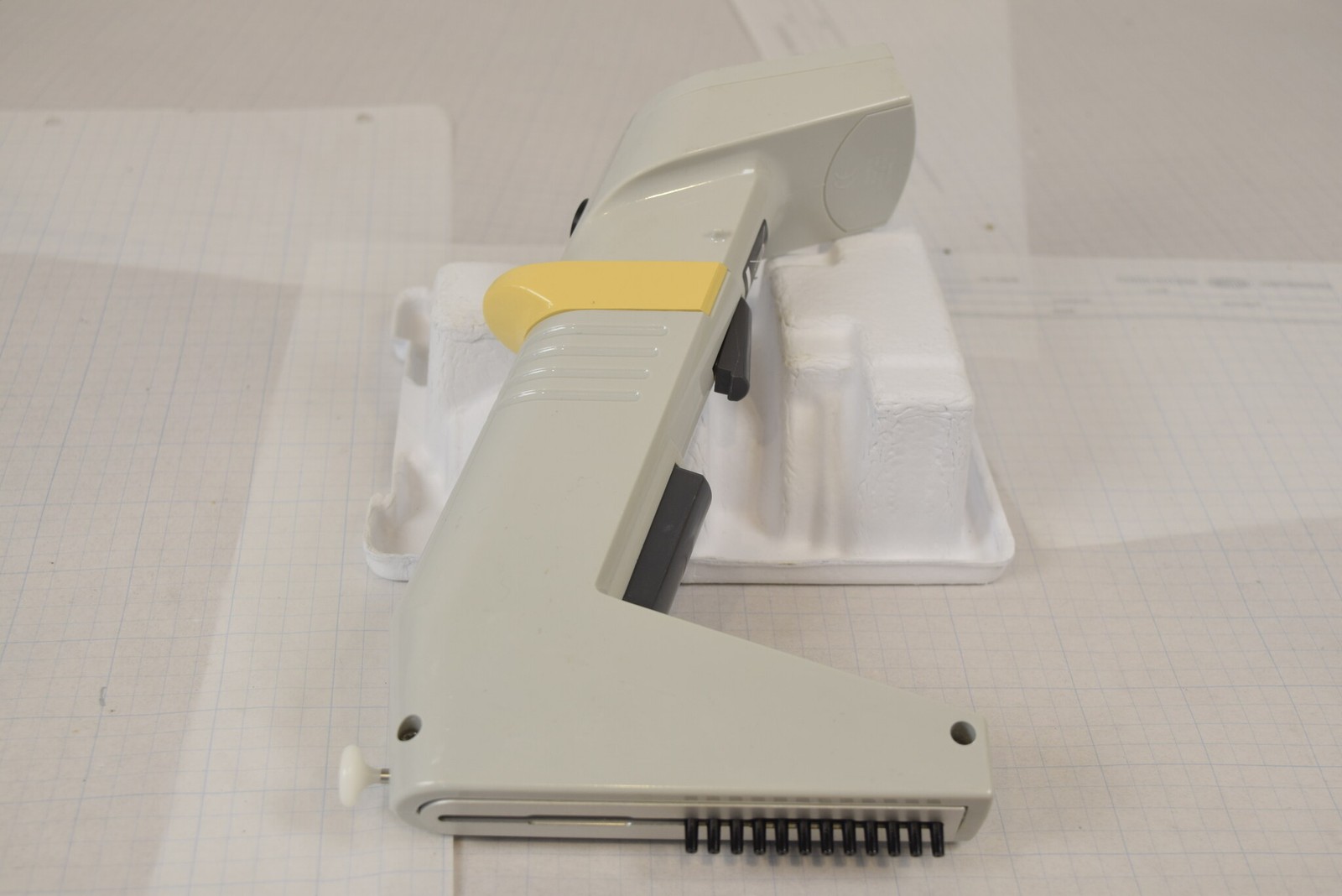 Thermo Matrix 12-Ch 125uL Adjustable Spacing Pipette - Dispense Grind, For Parts